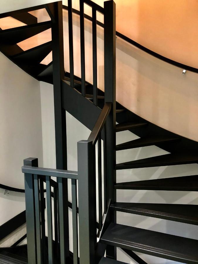 Bed, Bites & Business Hotel Rotterdam Ngoại thất bức ảnh